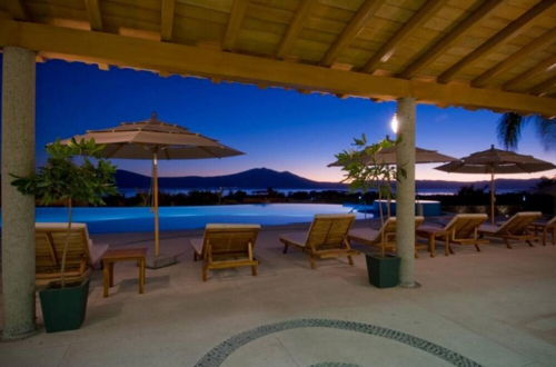 Photo 24 - Luxury Private Resort 2-br 2-wr Condo w Breath Taking Lake Views