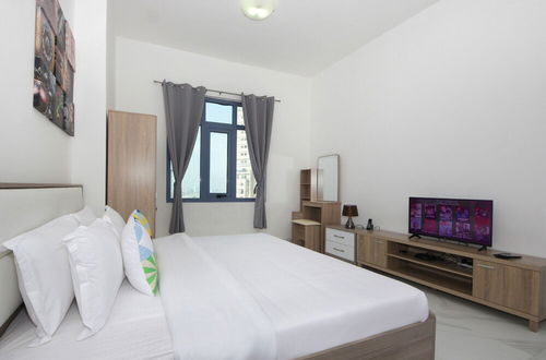 Photo 3 - Studio Apartment in Palace Tower 2