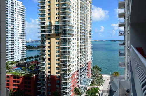 Photo 28 - Amazing Studio Apt BRICKELL With pool