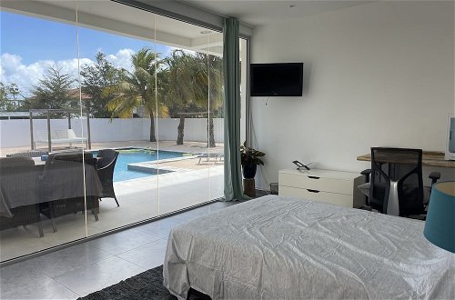 Foto 2 - Luxury 4 bed Villa - Private Pool - Sleeps 8