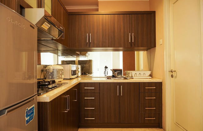 Strategic and Best 3BR Apartment at FX Residence - Foto 11