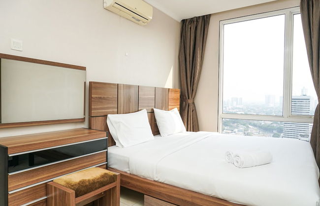 Strategic and Best 3BR Apartment at FX Residence - Foto 5