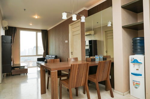 Photo 10 - Strategic and Best 3BR Apartment at FX Residence