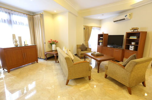 Photo 7 - Aditya Mansions Apartment