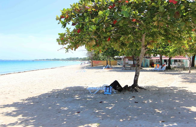 Sand and Blue Seas - Foto 43