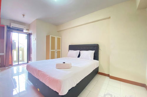 Photo 4 - Spacious Studio Apartment At Gateway Ahmad Yani Cicadas