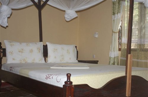 Photo 3 - 2 Bedroom Bungalow Mtwapa