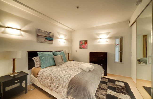 Awesome 2 bed Wellington Apartment - Photo 2