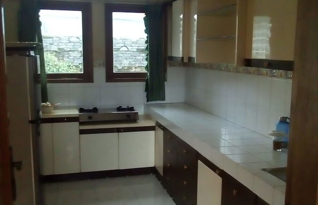 Simply Homy Guesthouse Graha Puspa - Foto 8