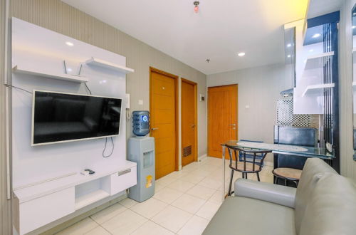 Photo 9 - Nice And Simple 2Br At Cinere Bellevue Suites Apartment