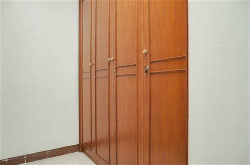 Photo 4 - Spacious and Good 3BR Pangeran Jayakarta Apartment