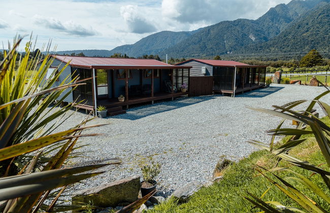 Te Awa Cottages - Foto 1