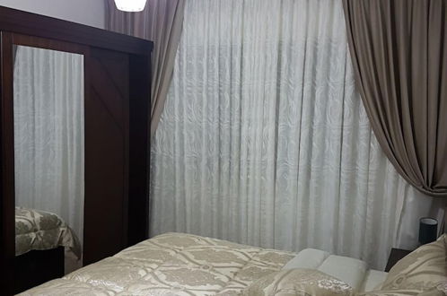 Photo 2 - Luxury Furnished Apartment