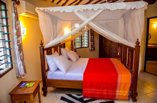 Foto 2 - Charming 1-bed Cottage in Diani Beach 10min to bea