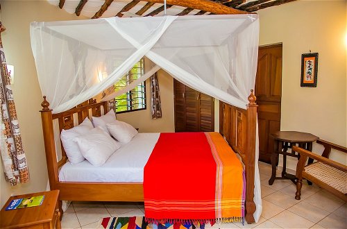 Foto 6 - Charming 1-bed Cottage in Diani Beach 10min to bea
