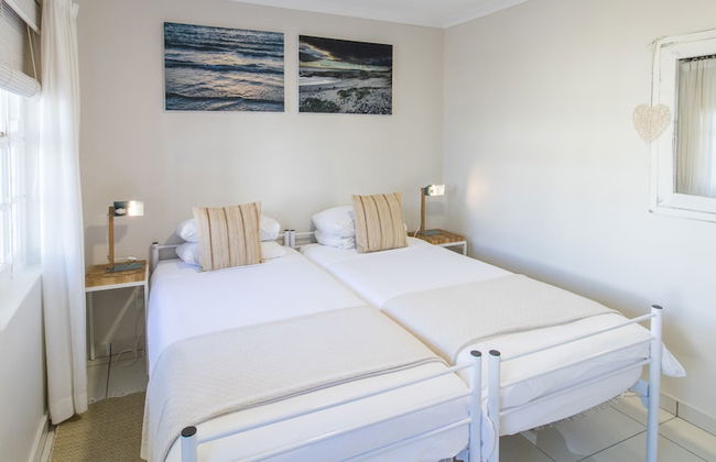 Langebaan Kite Cottages - Photo 12