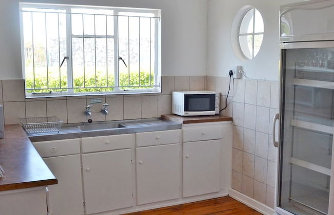 Langebaan Kite Cottages - Photo 26