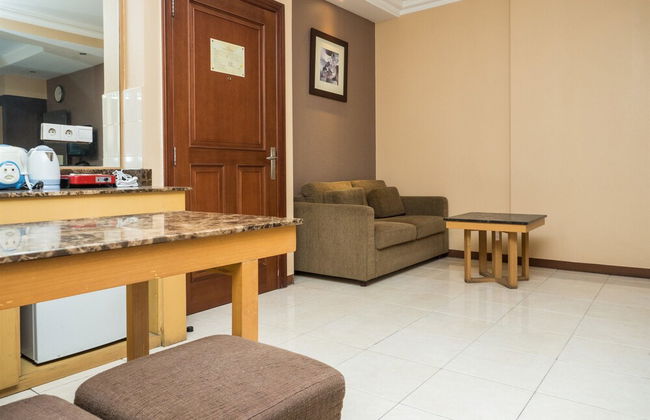 Spacious Studio Room at Grand Setiabudi Apartment - Foto 12