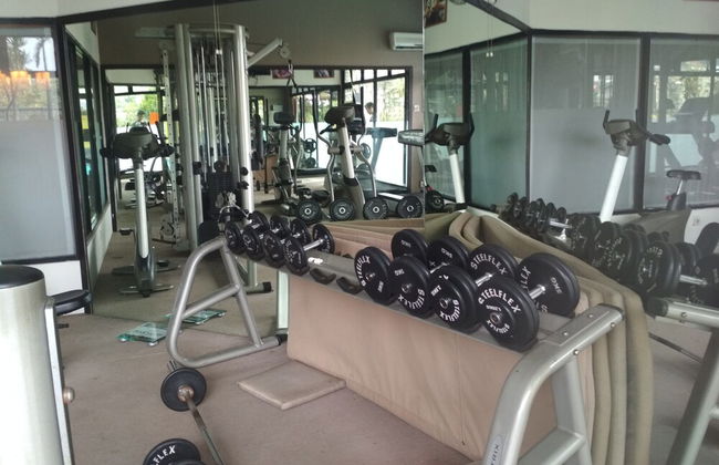 Spacious Studio Room at Grand Setiabudi Apartment - Foto 31