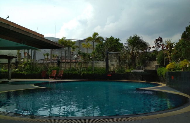 Spacious Studio Room at Grand Setiabudi Apartment - Foto 29