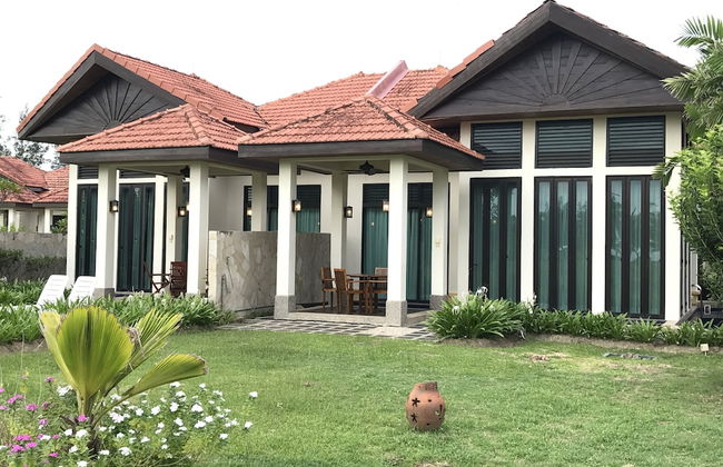 Sunset Seaview Beach Villas & Spa Suites at Nexus Karambunai - Foto 49
