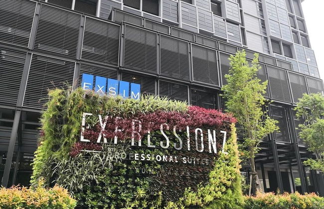 Expressionz Professional Suites by iHost Homes 2 - Foto 1