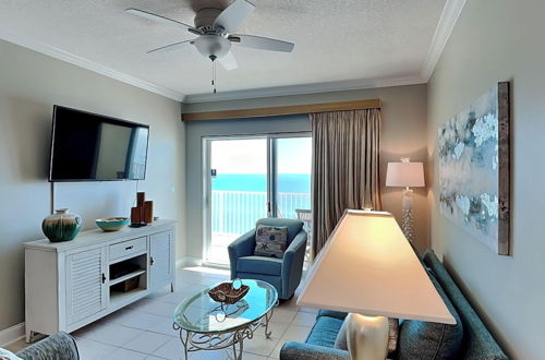 Foto 46 - Crystal Shores by Southern Vacation Rentals