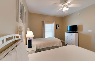 Photo 3 - Crystal Shores by Southern Vacation Rentals