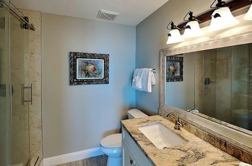 Foto 61 - Crystal Shores by Southern Vacation Rentals