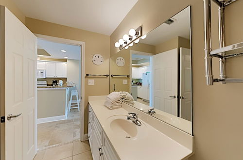 Photo 25 - Crystal Shores by Southern Vacation Rentals