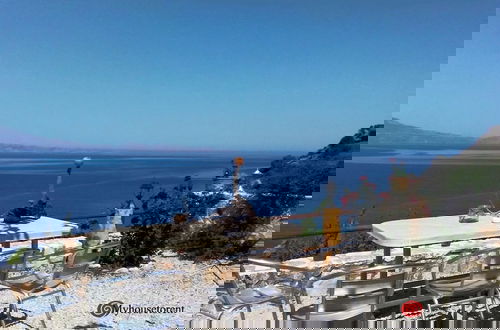 Photo 1 - Apartment Over the sea Private Place to Swim