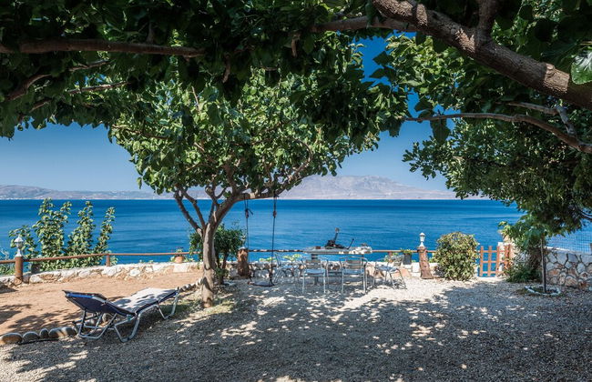 Apartment Over the sea Private Place to Swim - Photo 5