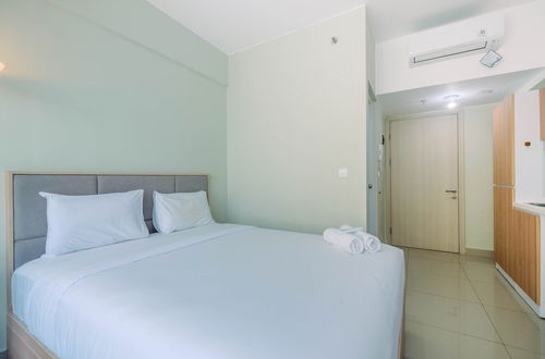 Photo 5 - Functional and Minimalist Studio Apartment at Springlake Summarecon