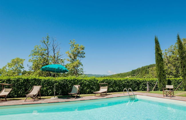 Wonderful Villa With Private Pool in the Heart of Tuscany - Photo 11
