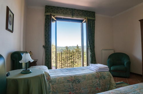 Photo 4 - Wonderful Villa With Private Pool in the Heart of Tuscany