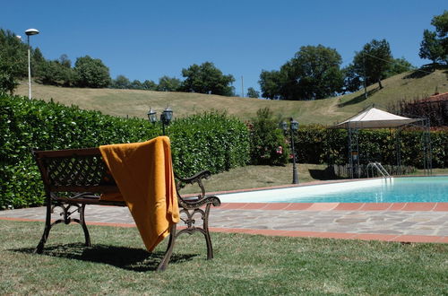 Photo 15 - Wonderful Villa With Private Pool in the Heart of Tuscany