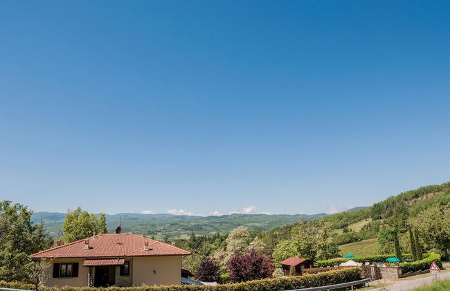 Wonderful Villa With Private Pool in the Heart of Tuscany - Photo 31