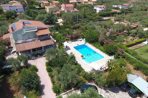 Photo 18 - Panoramic Apartment in Villa With Pool and Garden Wi-fi