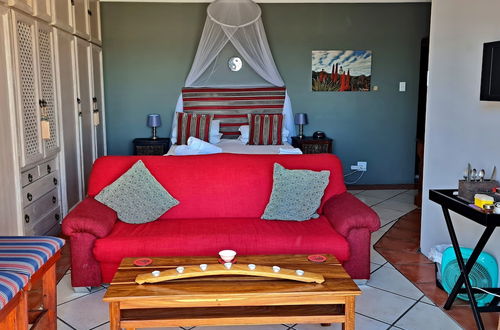 Photo 18 - Walkerbay Accommodation