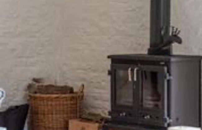Beautiful Barn Conversion With Wood-burning Stove - Foto 19
