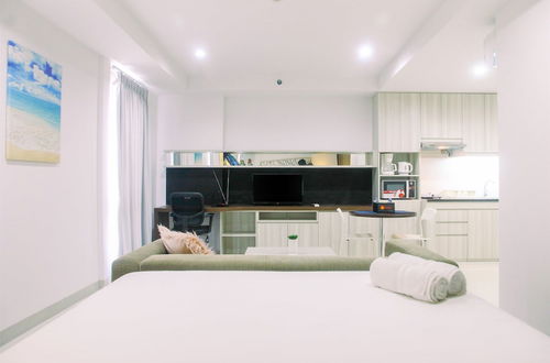 Foto 4 - Spacious Studio Apartment @ Azalea Suites