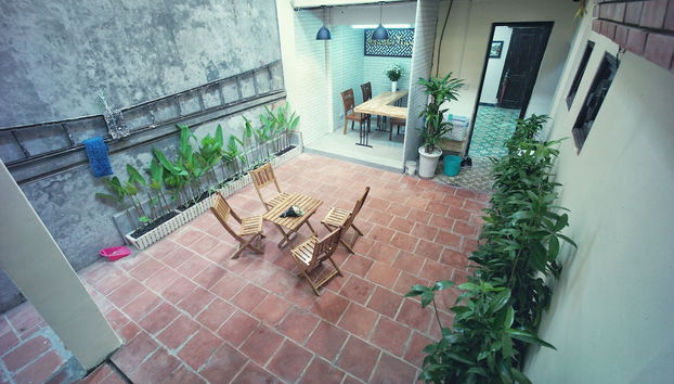 Coin salon dans le hall