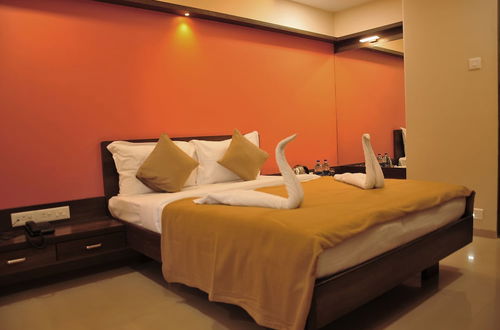 Photo 9 - Aakash Hotel