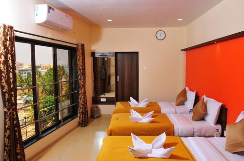 Photo 12 - Aakash Hotel