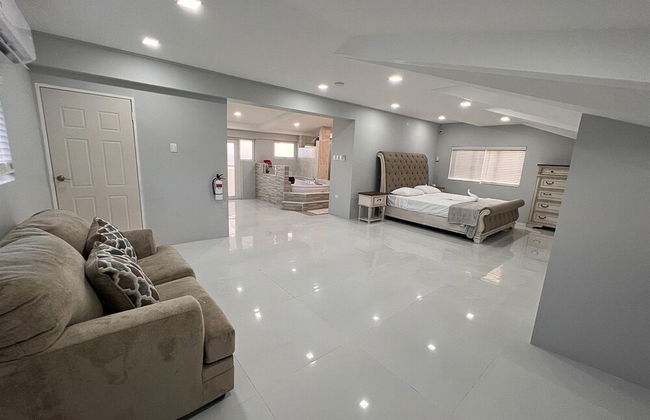 Glencoe Townhome With Loft Jacuzzi and Pool - Foto 19