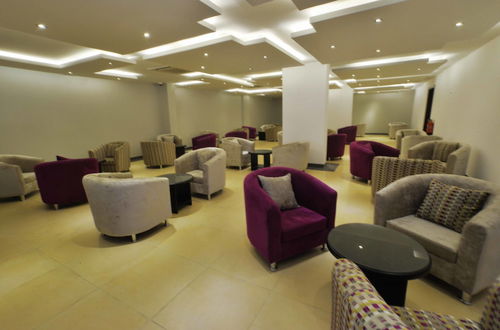 Photo 4 - City suites