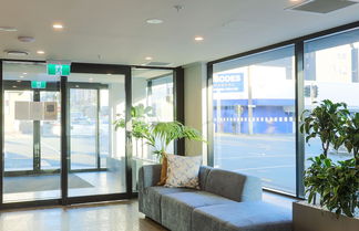 Photo 3 - Ramada by Wyndham Wellington Taranaki Street