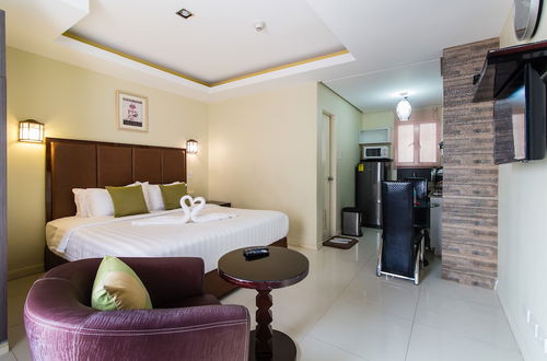 Photo 10 - JMM Grand Suites