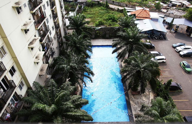 Pool View 2BR Mutiara Bekasi Apartment - Foto 32