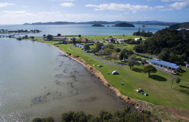 Waitangi Holiday Park - Foto 15